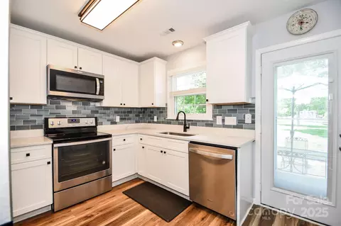Kitchen - 4320 Atkinson Way, Monroe, NC 28110 photo 3 of 3