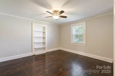 115 E Catawba St, Morganton, NC 28655 photo 16