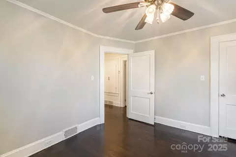 115 E Catawba St, Morganton, NC 28655 photo 19