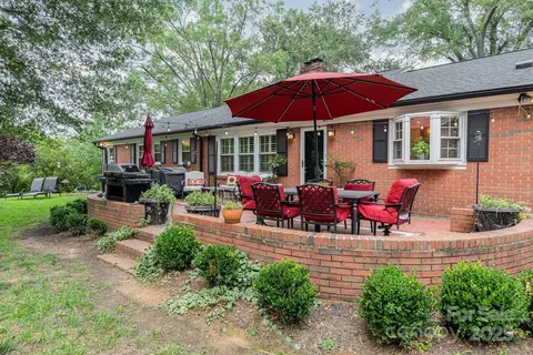 Exterior - 441 Crestside Se Dr SE, Concord, NC 28025 photo 4 of 9