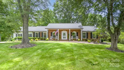 441 Crestside Se Dr SE, Concord, NC 28025