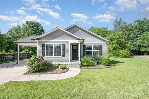 613 Gold Hill Dr, Salisbury, NC 28146