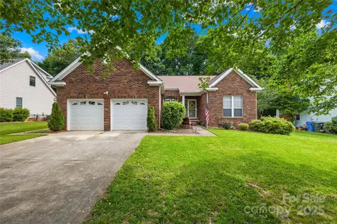 256 Rose St, Mooresville, NC 28117