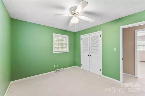 Bedroom - 1914 Wall St, Morganton, NC 28655 photo 4 of 7