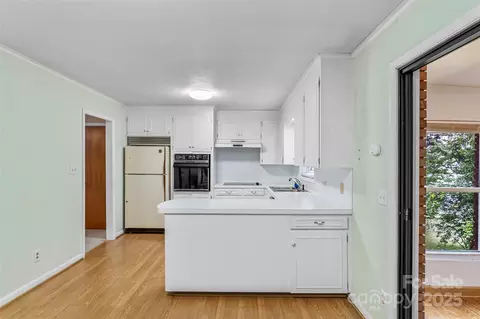 Kitchen - 1914 Wall St, Morganton, NC 28655 photo 2 of 3