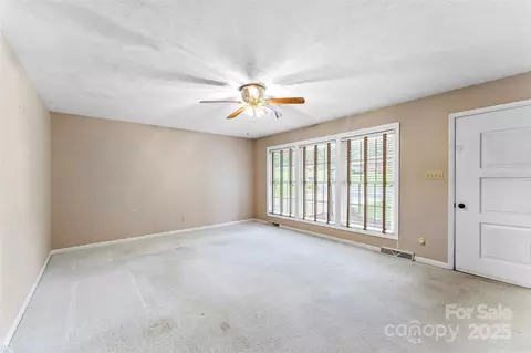 Living - 1914 Wall St, Morganton, NC 28655 photo 1 of 2