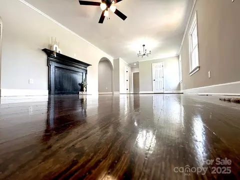 Living - 307 W Sunset Dr, Monroe, NC 28112 photo 4 of 5