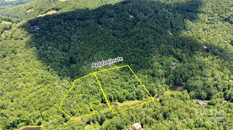 000 Golden Trout 4849 Dr #48&49, Spruce Pine, NC 28777