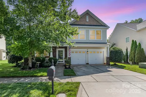 10237 Broken Stone Ct, Charlotte, NC 28214
