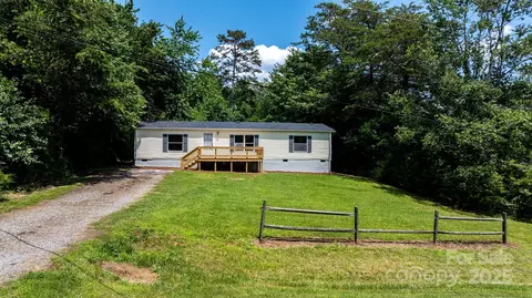 3947 S Park Dr, Morganton, NC 28655 photo 2
