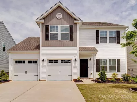 5121 Arbordale Way, Mount Holly, NC 28120