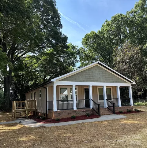 Exterior - 307 Wilson St, Monroe, NC 28112 photo 2 of 2