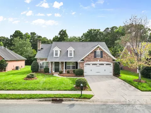 5707 Sustar Dr, Monroe, NC 28110 photo 2