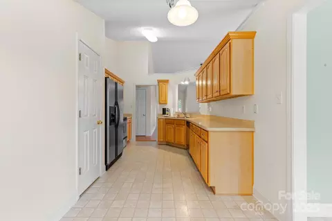 5707 Sustar Dr, Monroe, NC 28110 photo 8