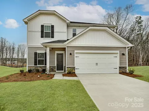 1117 Morehead Dr, Salisbury, NC 28144