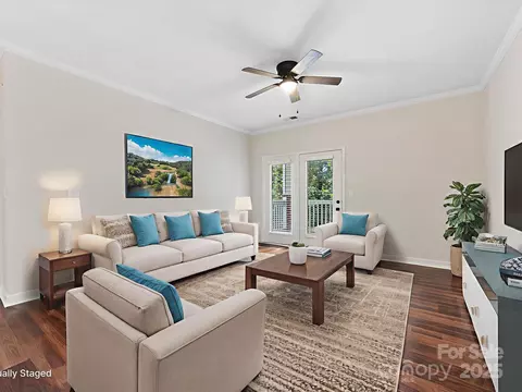 17136 Red Feather Dr, Charlotte, NC 28277
