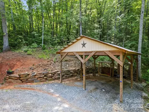 Exterior - 389 Manna Way, Sylva, NC 28779 photo 5 of 7