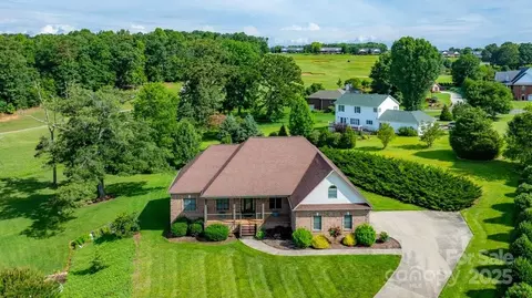 4004 3rd 25 Ct #25, Morganton, NC 28655