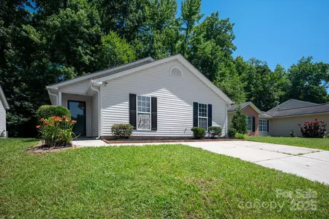 5717 Fairchase Ave, Charlotte, NC 28269