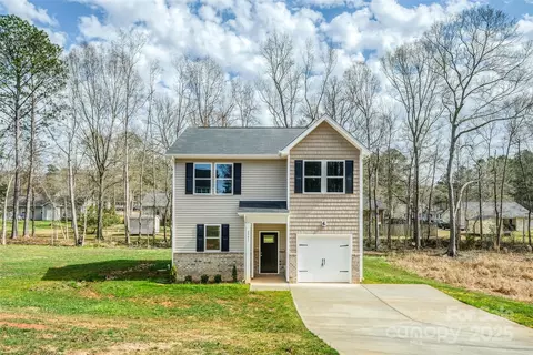 2591 Watson Dr, Lancaster, SC 29720