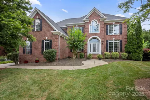 184 Melbourne Dr, Fort Mill, SC 29708