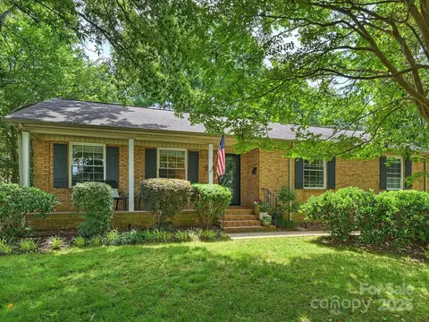 5211 Londonderry Rd, Charlotte, NC 28210