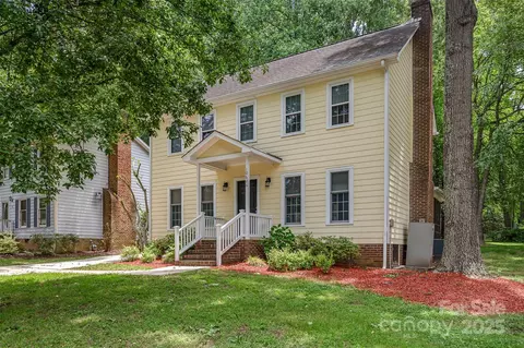 10606 Danesway Ln, Cornelius, NC 28031
