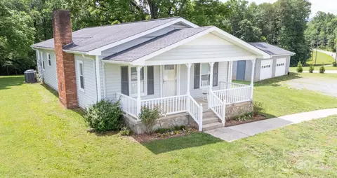 4879 Denton Chapel Rd, Morganton, NC 28655