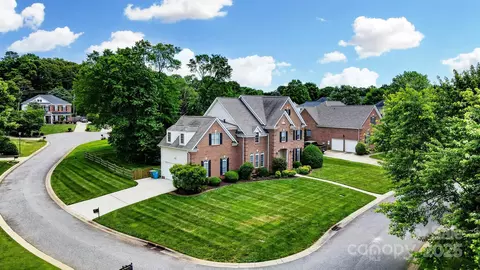 4312 Beech Wood Ct, Belmont, NC 28012