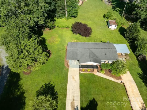 View/Area - 308 Maple St, Hudson, NC 28638 photo 1 of 2