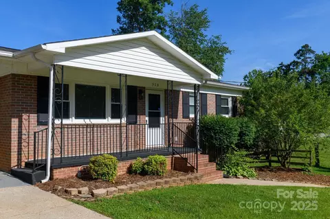 Exterior - 308 Maple St, Hudson, NC 28638 photo 3 of 9