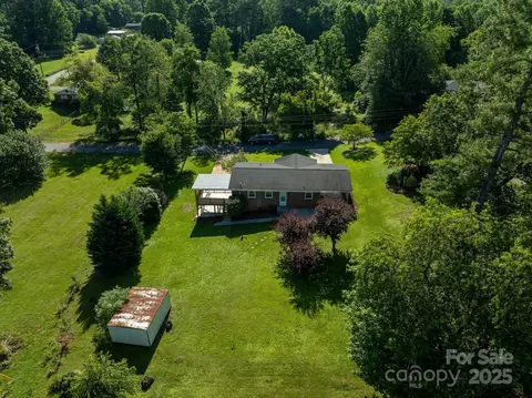 View/Area - 308 Maple St, Hudson, NC 28638 photo 2 of 2