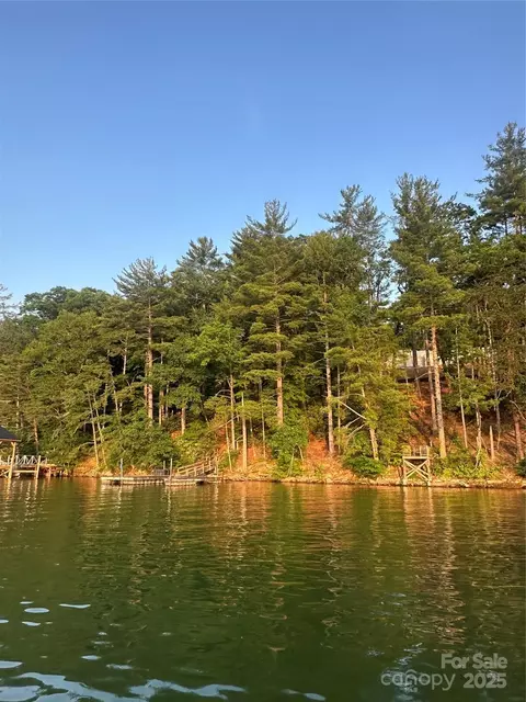 385 Dockside Dr, Nebo, NC 28761 photo 12