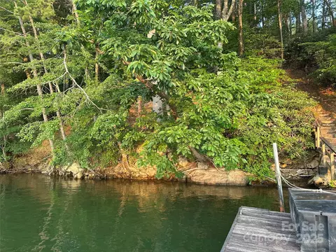 385 Dockside Dr, Nebo, NC 28761 photo 6