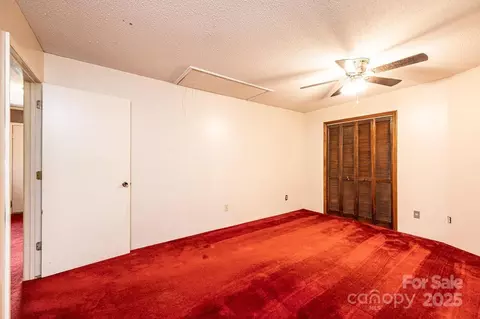 4275 Herman Sipe Rd, Conover, NC 28613 photo 22