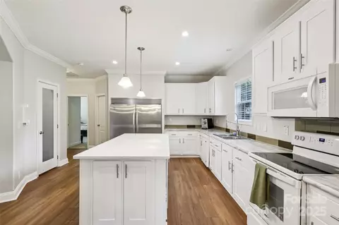 1593 Bloomfield Rd, Rock Hill, SC 29732