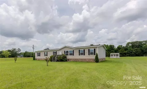 3965 Blackberry Ln, Sumter, SC 29154 photo 6