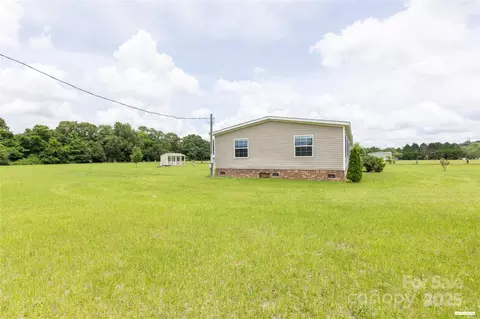 3965 Blackberry Ln, Sumter, SC 29154 photo 7