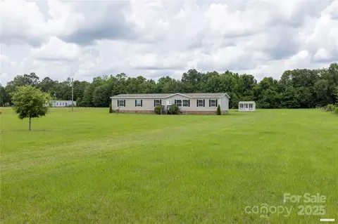 3965 Blackberry Ln, Sumter, SC 29154 photo 3