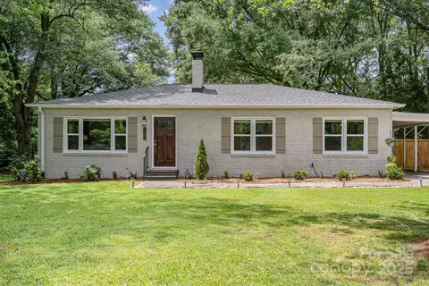 1006 Home Trl, Gastonia, NC 28052