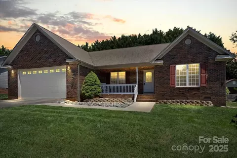 1011 Atherstone Nw St NW, Conover, NC 28613