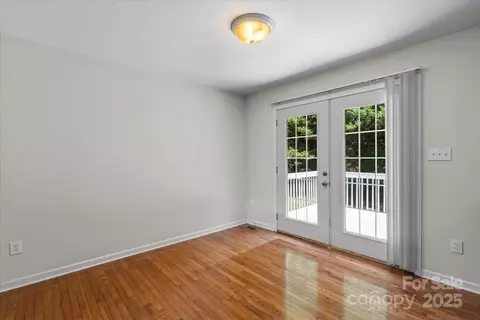 1011 Atherstone Nw St NW, Conover, NC 28613 photo 15