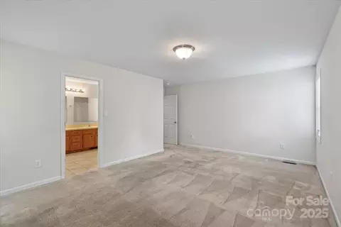 1011 Atherstone Nw St NW, Conover, NC 28613 photo 18