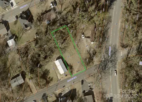 119 8th Se Ave SE, Hickory, NC 28602