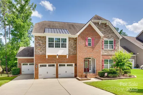 169 Halifax Dr, Fort Mill, SC 29707