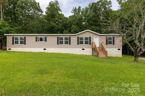 159 Blackmon Pond Rd, Lancaster, SC 29720