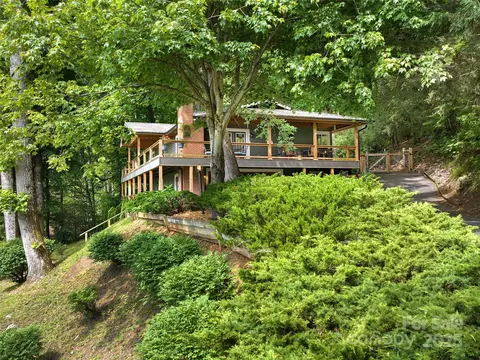 505 Scenic Cir, Waynesville, NC 28786