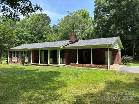 5200 E Us 70 Hwy, Catawba, NC 28609