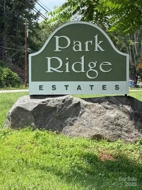 211 Buckingham Sw 22 Ct SW #22, Lenoir, NC 28645