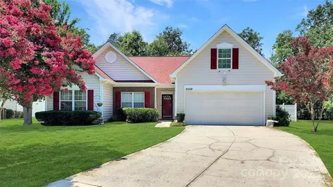 15508 Dornier Ct, Charlotte, NC 28278